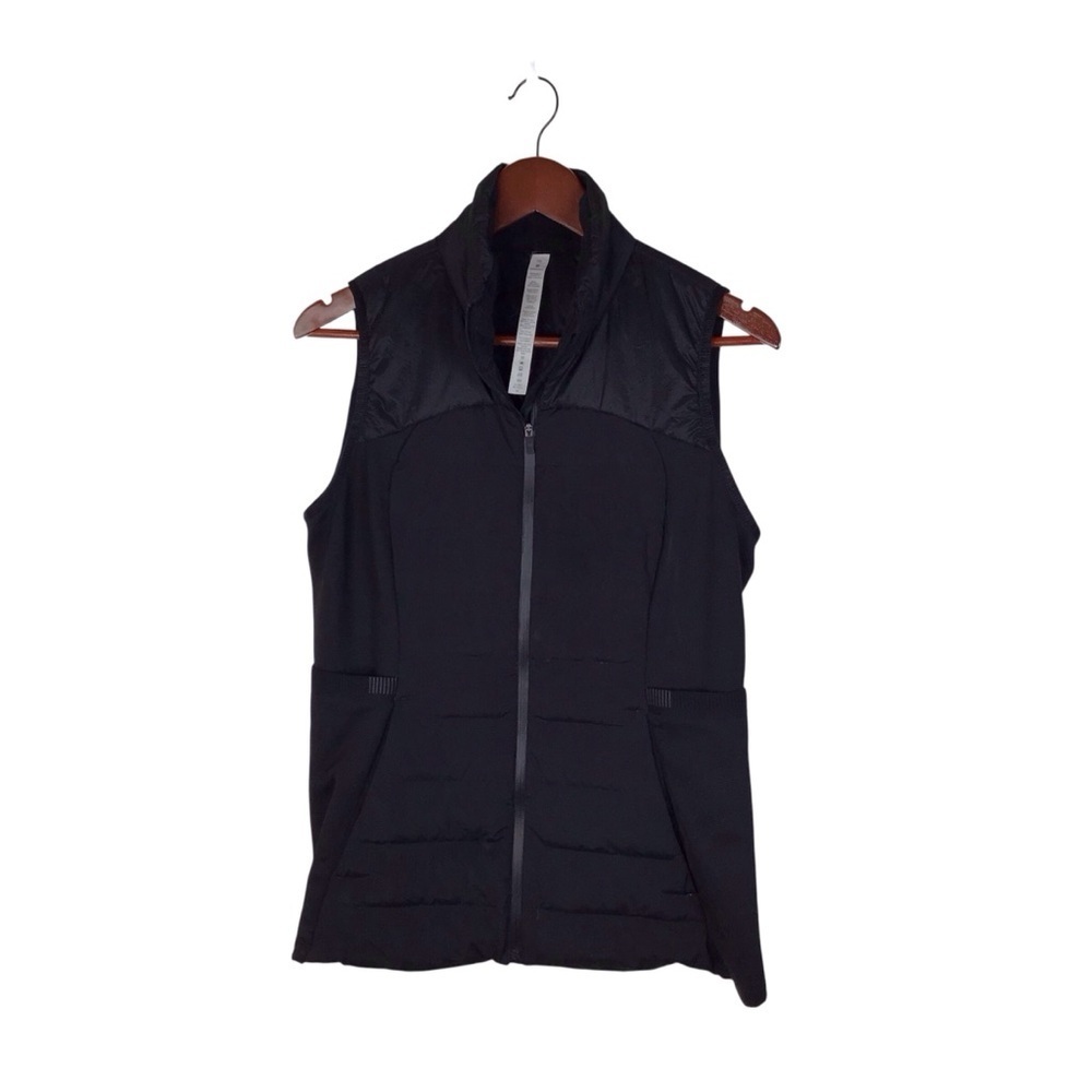Lululemon Down for it All Vest in Black Size 10.
